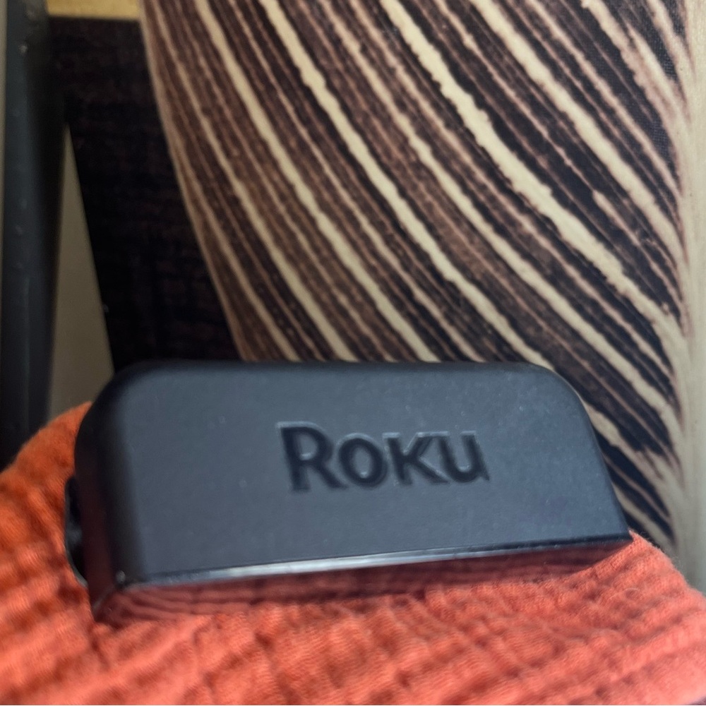 Roku Model 3900X Streaming Device